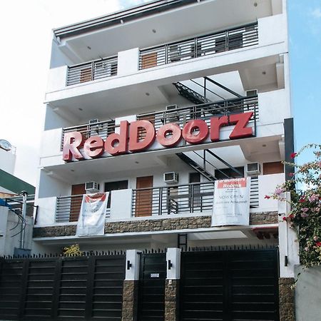 Reddoorz At Dbuilders Rooms Bangkal Makati San Pedro Makati Eksteriør billede