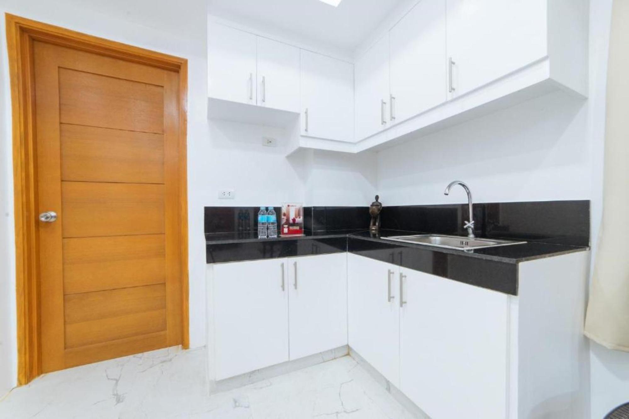 Reddoorz At Dbuilders Rooms Bangkal Makati San Pedro Makati Eksteriør billede