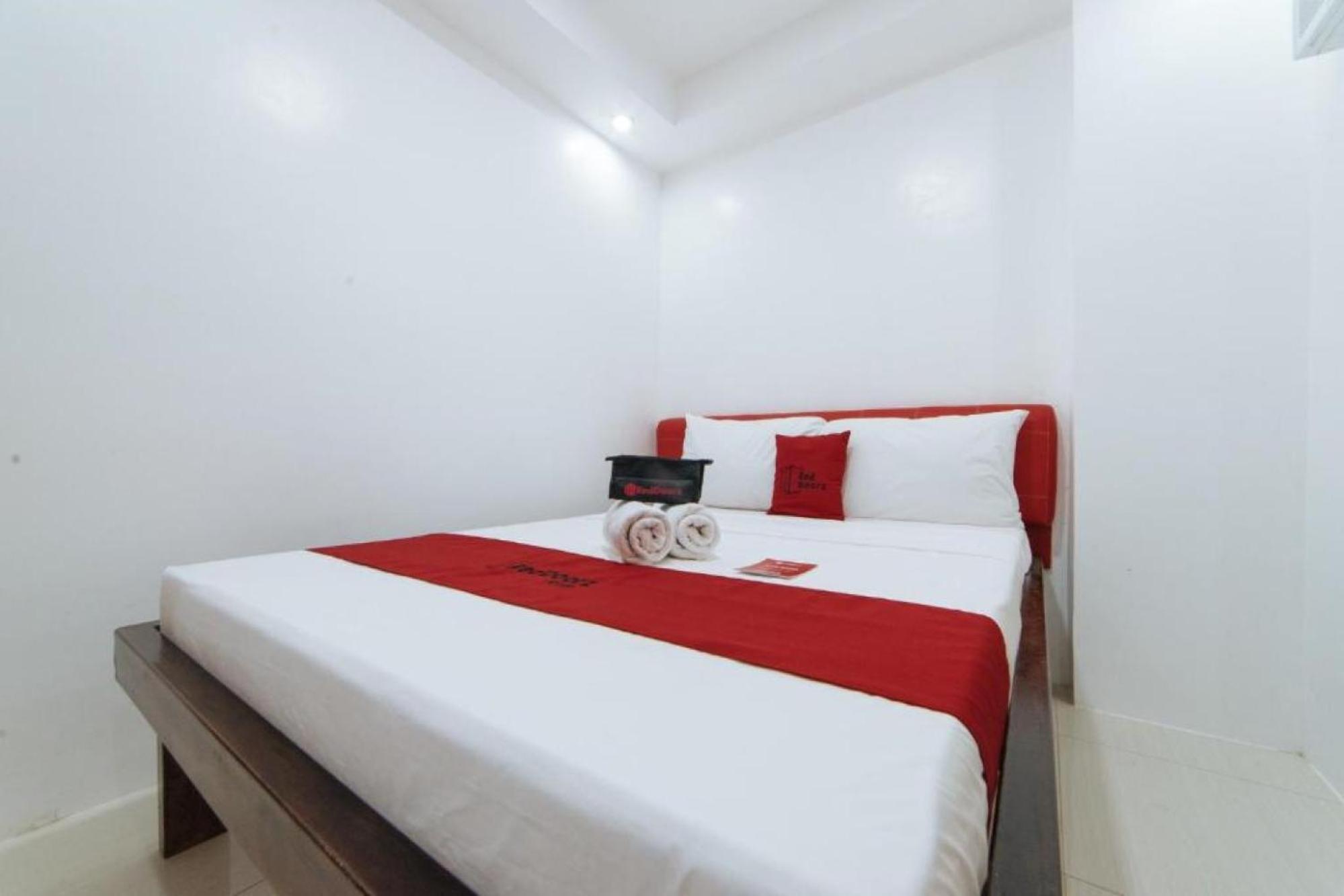 Reddoorz At Dbuilders Rooms Bangkal Makati San Pedro Makati Eksteriør billede