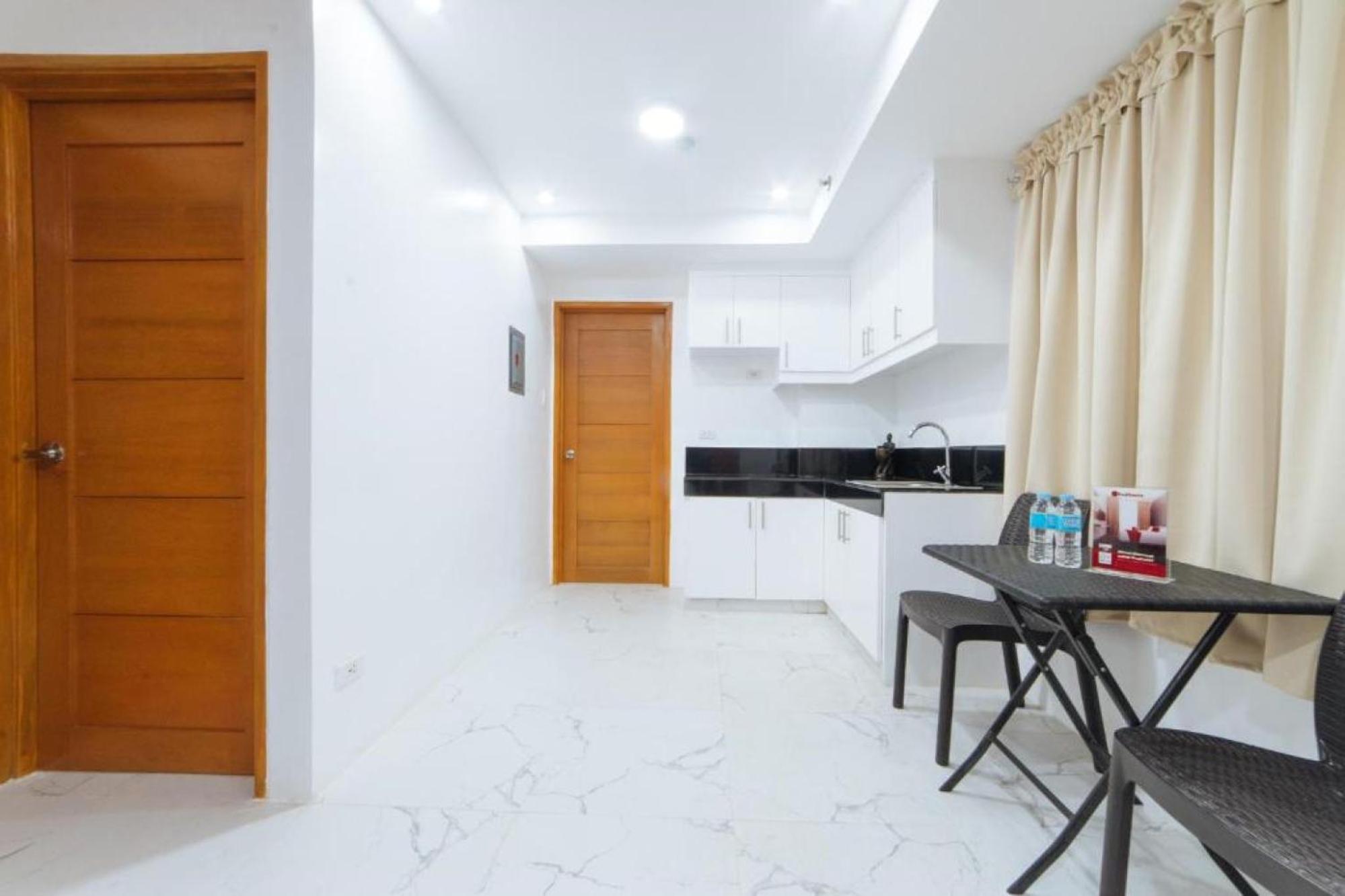 Reddoorz At Dbuilders Rooms Bangkal Makati San Pedro Makati Eksteriør billede