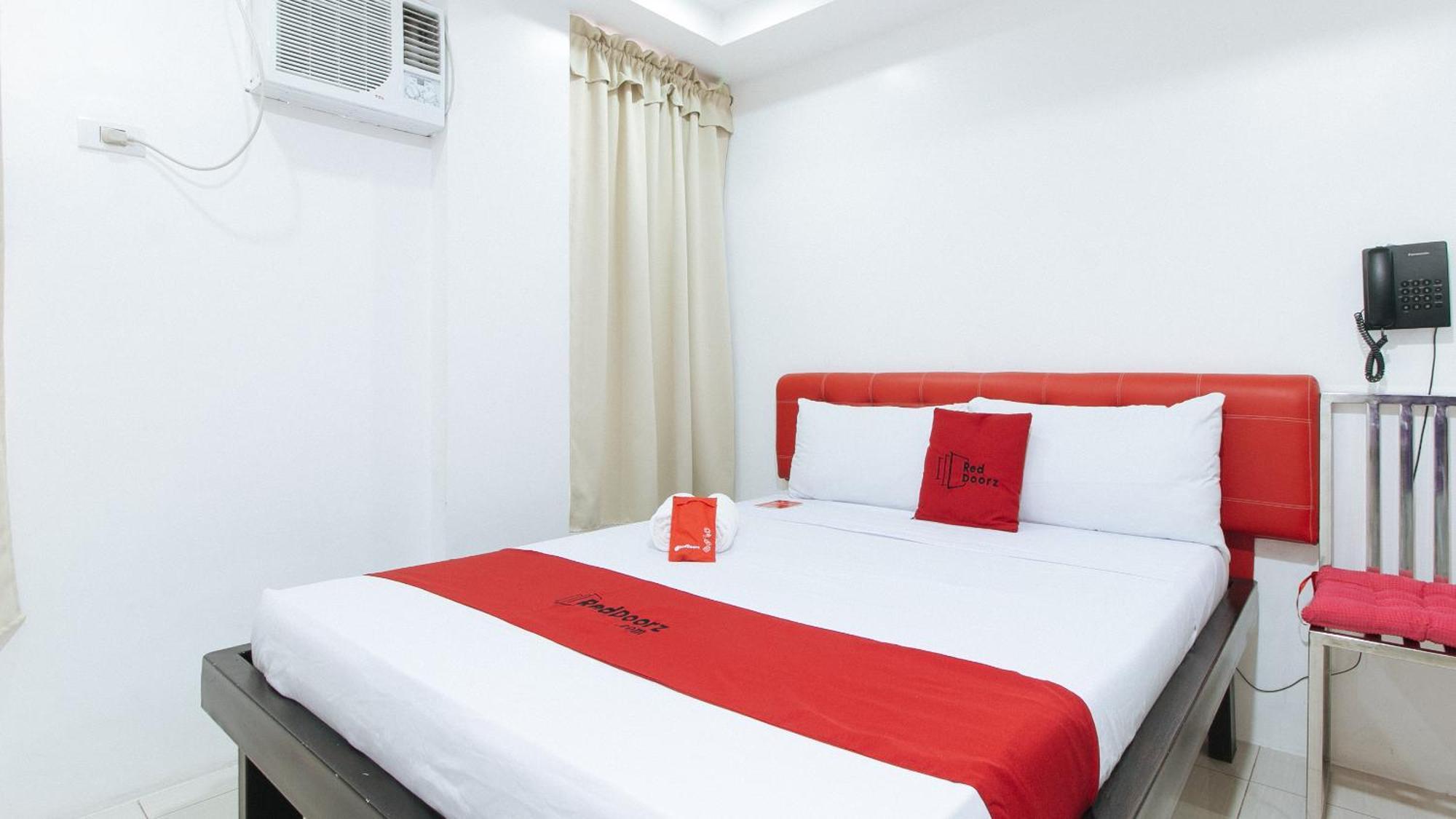 Reddoorz At Dbuilders Rooms Bangkal Makati San Pedro Makati Eksteriør billede