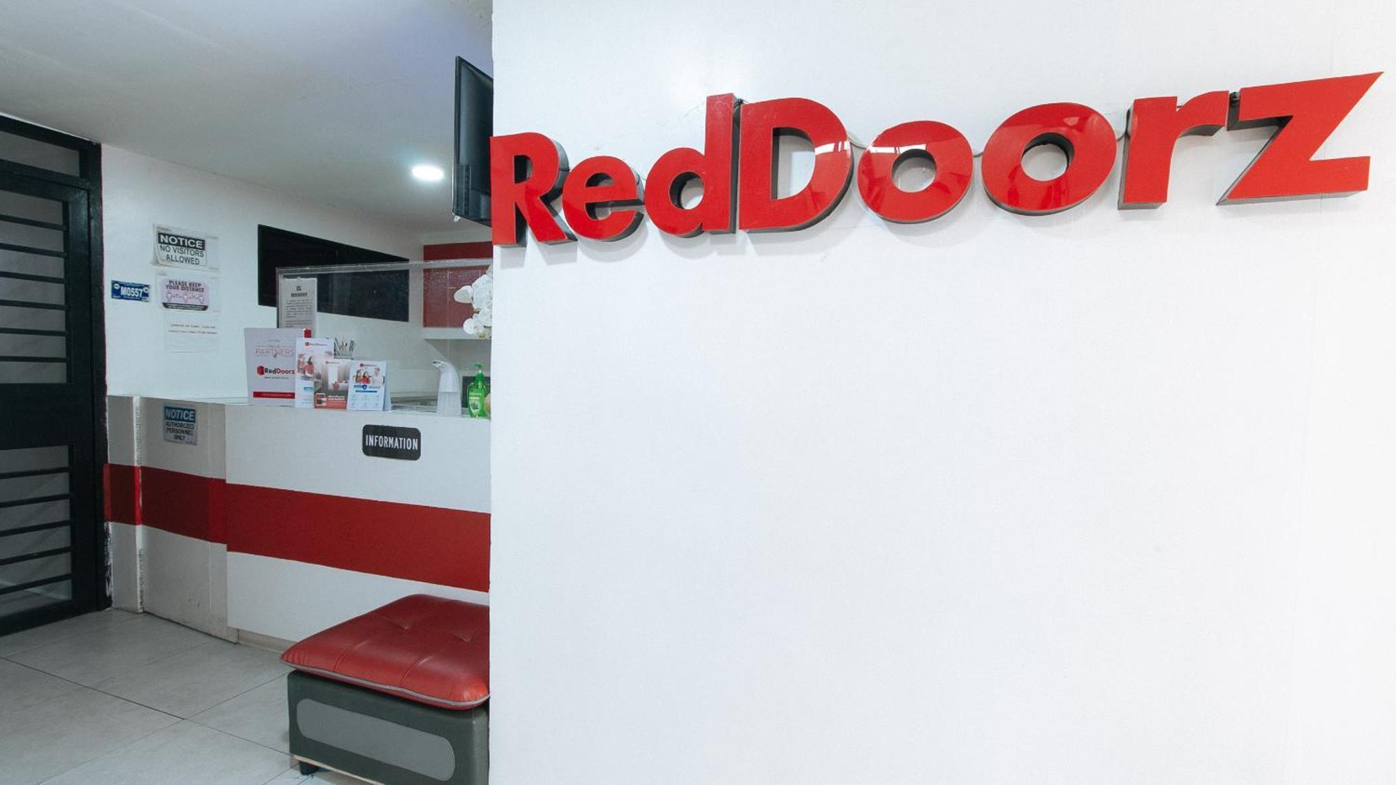 Reddoorz At Dbuilders Rooms Bangkal Makati San Pedro Makati Eksteriør billede